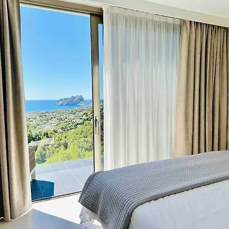 Bed & Breakfast Moonlit Bb Art Boutique Cab Teulada